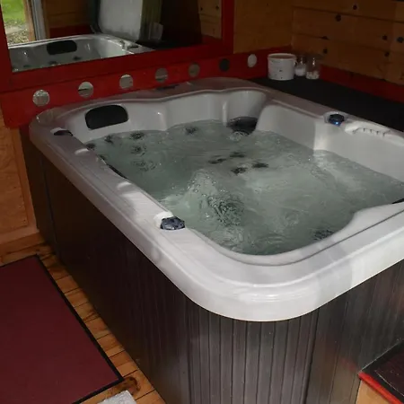 Petit Tara Avec - Ariege Pyrenees Pereille