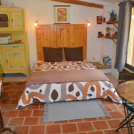 Petit Tara Avec - Ariege Pyrenees Pereille